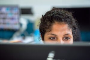 webエンジニアの年収相場はどのくらいですか？